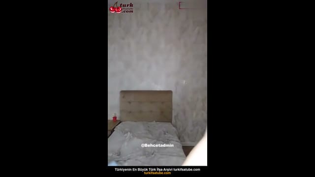 Laura Tango ifşası yayıncı kadın yayında - Tango İzle