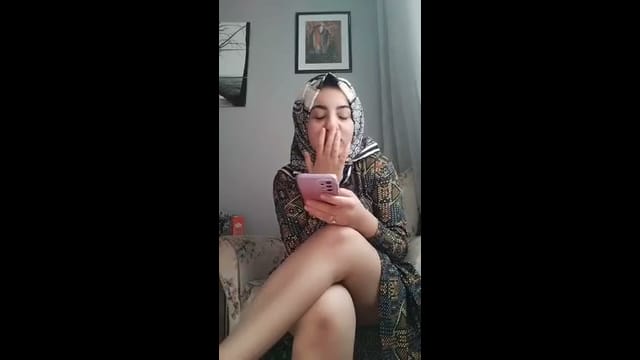 Tülbentli Öğretmen Tango Fiziği ve İfşalar - - Tango Videoları